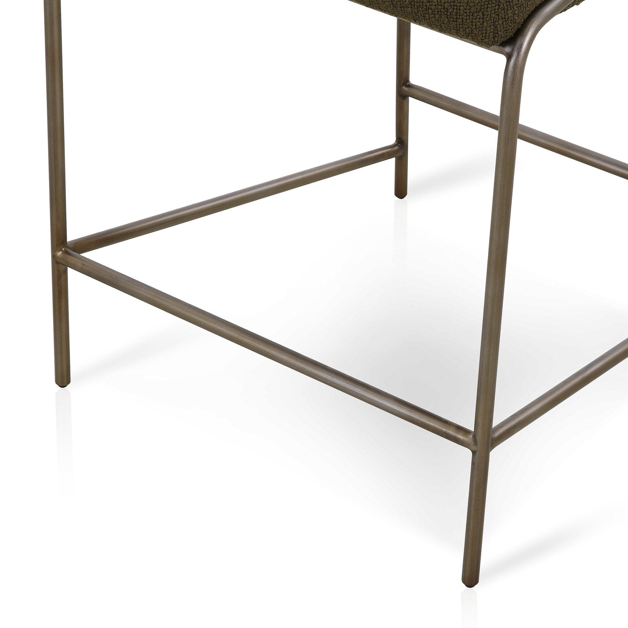 Astrud Bar + Counter Stool - FIQA Boucle Olive