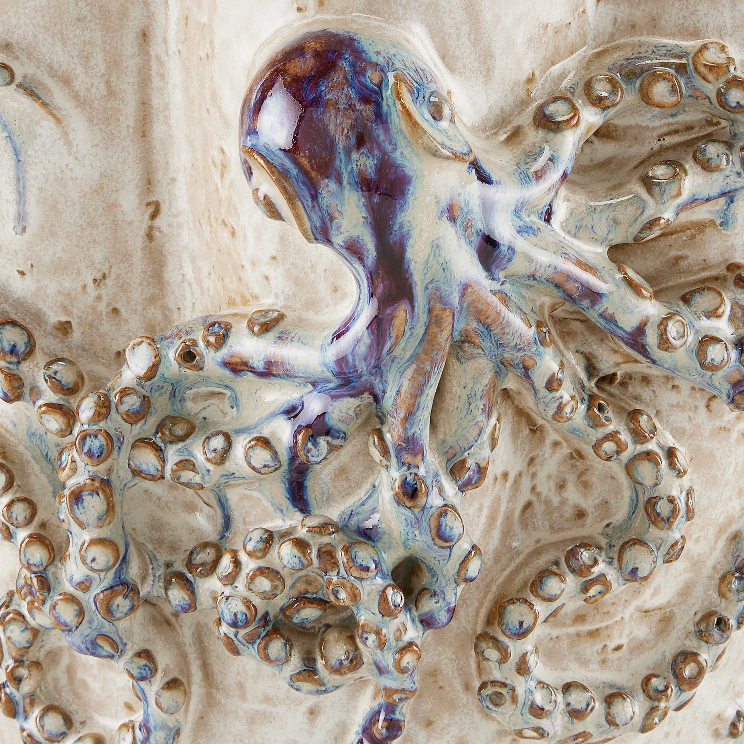 Vase from the Octopus collection in Cream/Reactive Blue finish