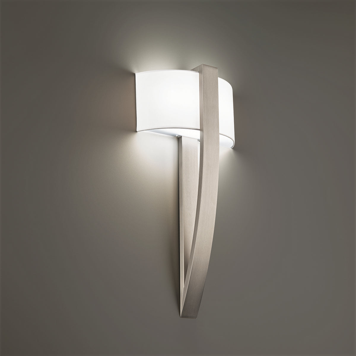 Modern Forms - WS-60120-BN - LED Wall Sconce - Curvana - Brushed Nickel
