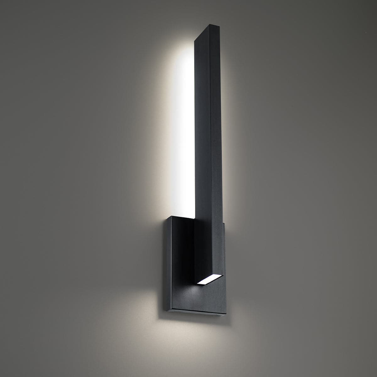 Modern Forms - WS-W18122-30-BK - LED Outdoor Wall Sconce - Mako - Black