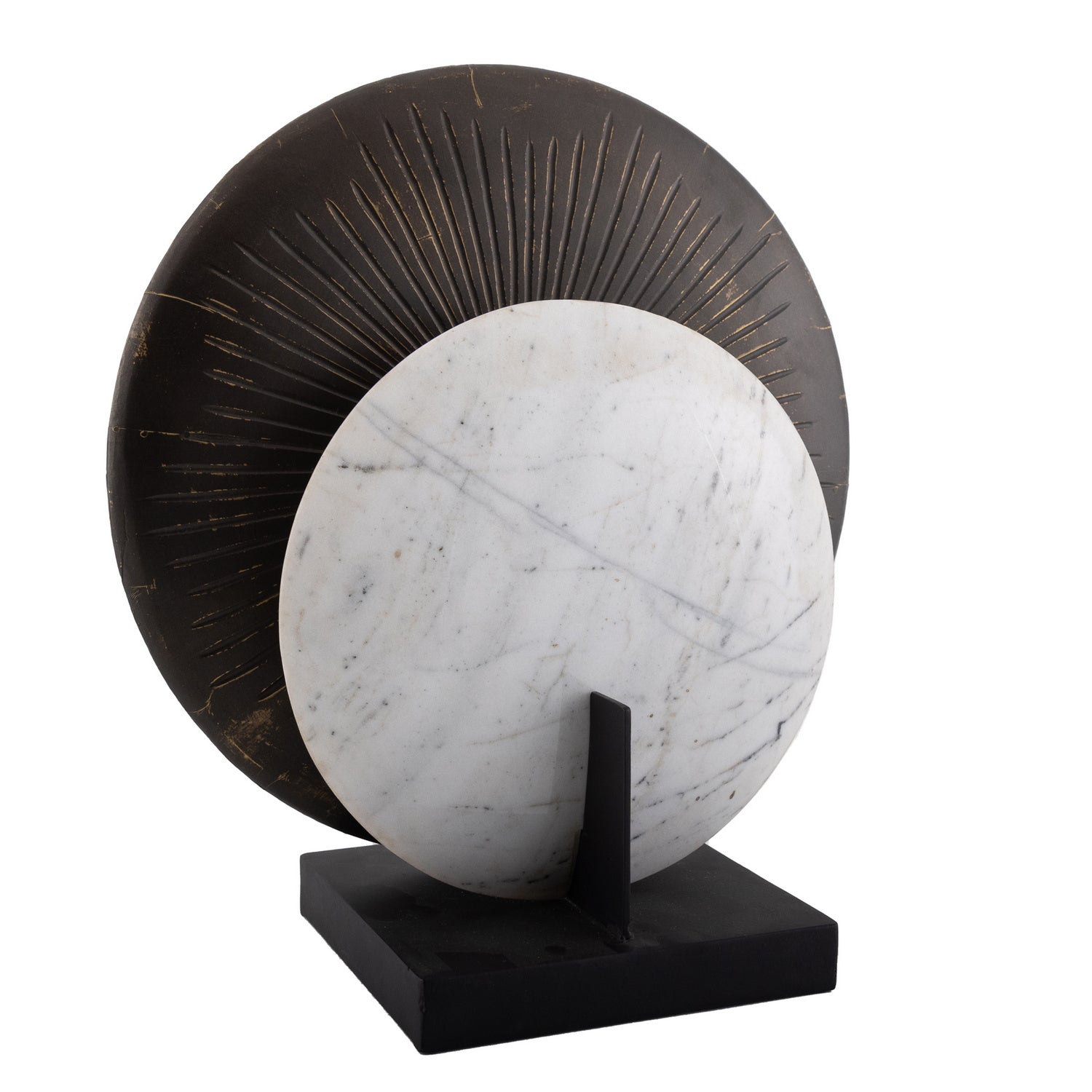 Sculpture from the Renesmee collection in Bronze finish