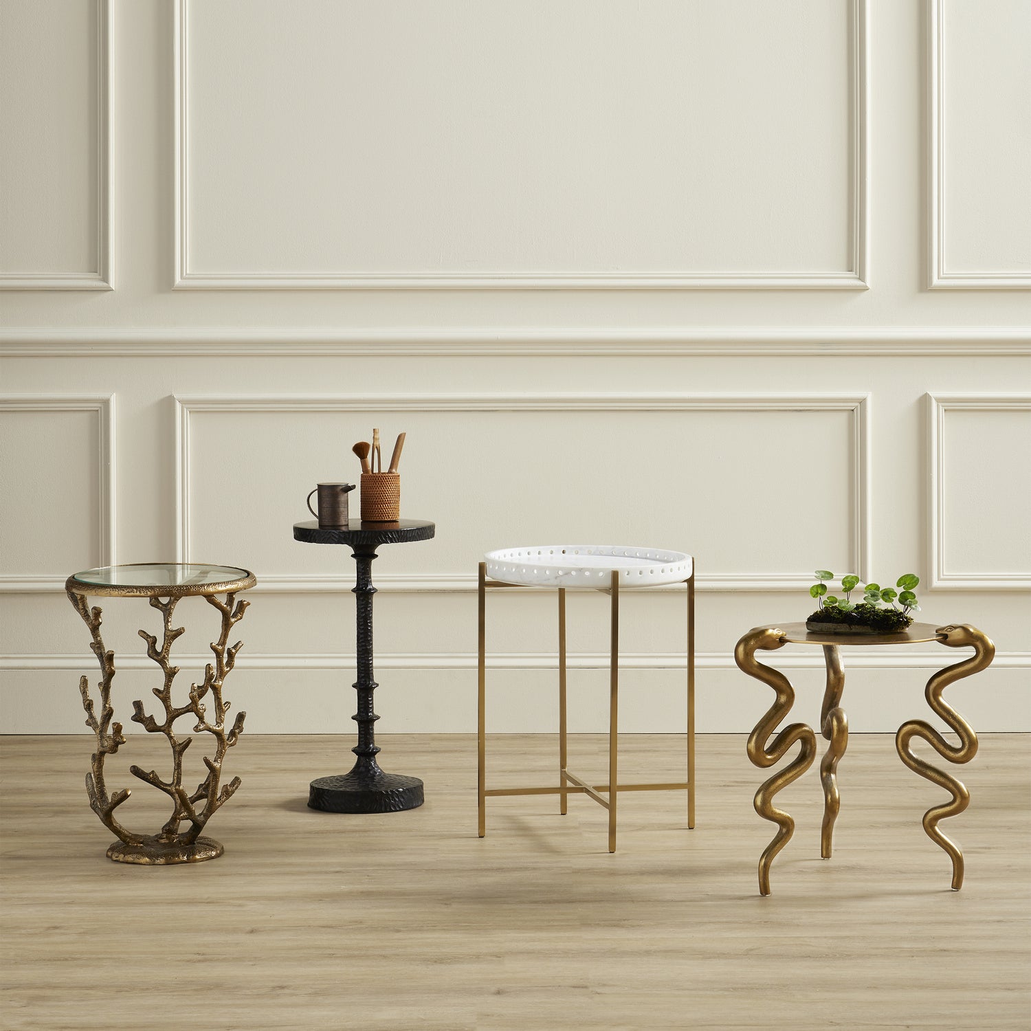 Accent Table from the Freya collection in White/Antique Brass finish
